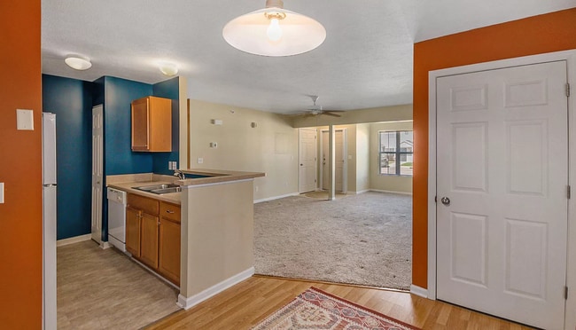 Building Photo - 12947 Townsend Dr