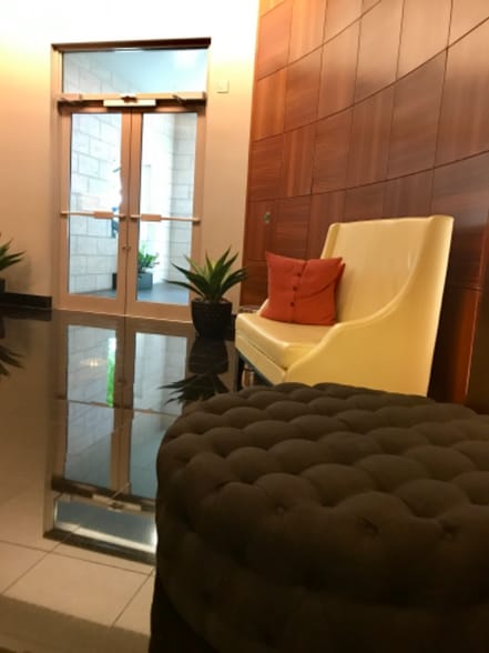 Building Photo - 3000 SW 22nd St