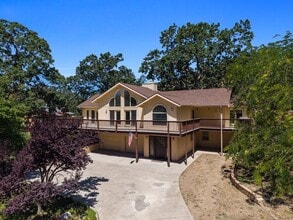 Building Photo - 29861 Greenwater Dr