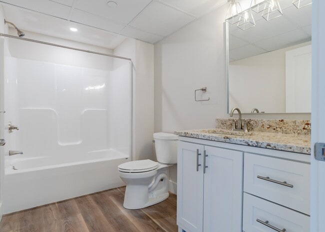 Building Photo - 18 Sullivan St