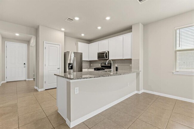 Building Photo - 13508 Rosebud Isle Dr