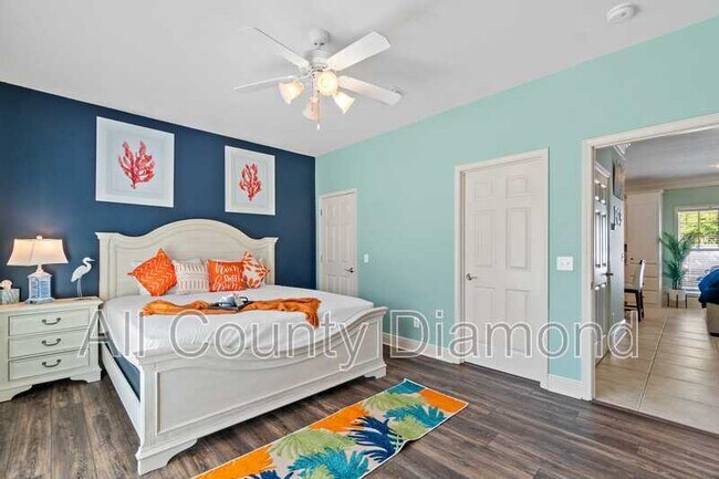 Building Photo - 9004 Polly Ave