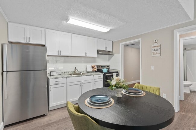 Building Photo - 3077 E Amy Ln