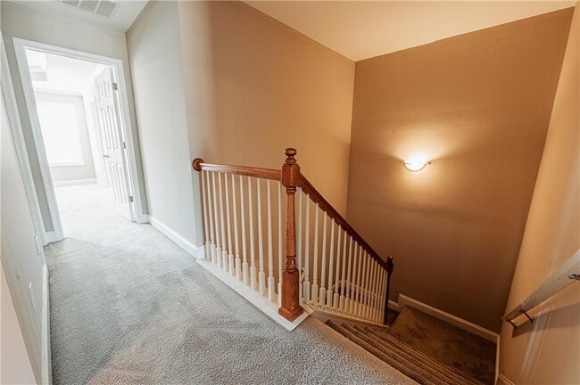 Building Photo - 3441 Lockmed Dr NW