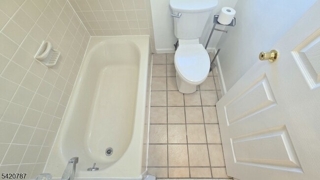 Building Photo - 360 Broad St