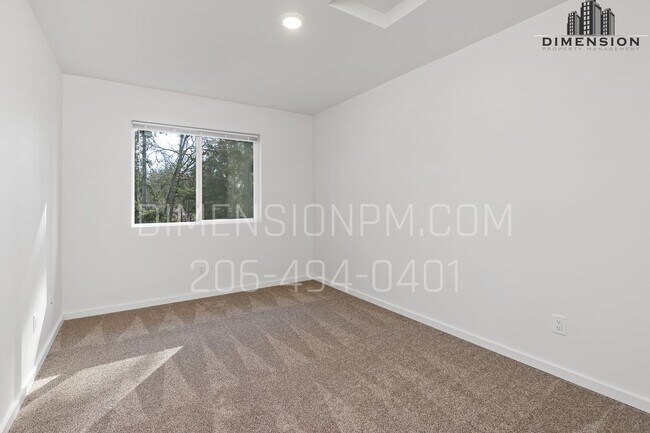 Building Photo - 17517 29th Ave E