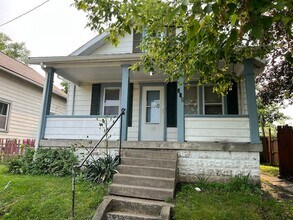 Building Photo - Coming Soon-3 bedroom, quiet street near park