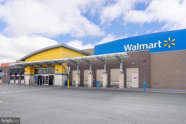 Building Photo - 13134 Madonna Ln