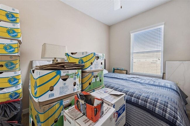 Building Photo - 7242 Serenity Bend