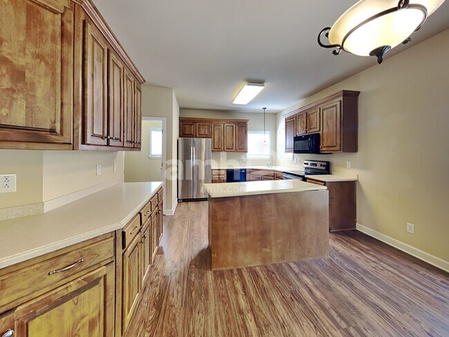 Building Photo - 2022 Keene Cir