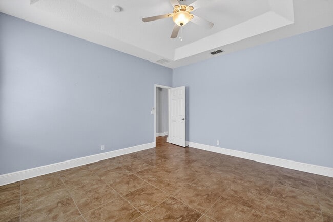 Building Photo - 7865 15th Ln