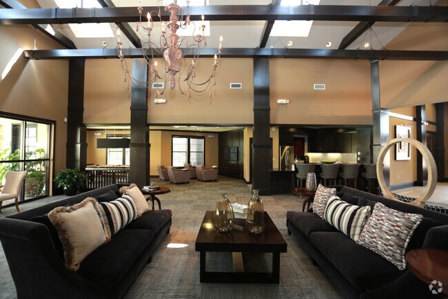 Leasing Office - Camden Yorktown