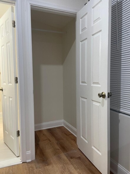 Building Photo - 6314 Foote St