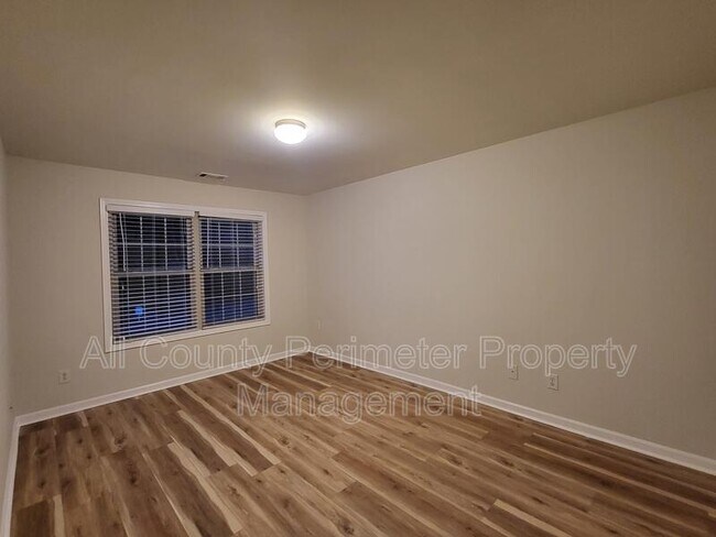 Building Photo - 52 Burns View Ct