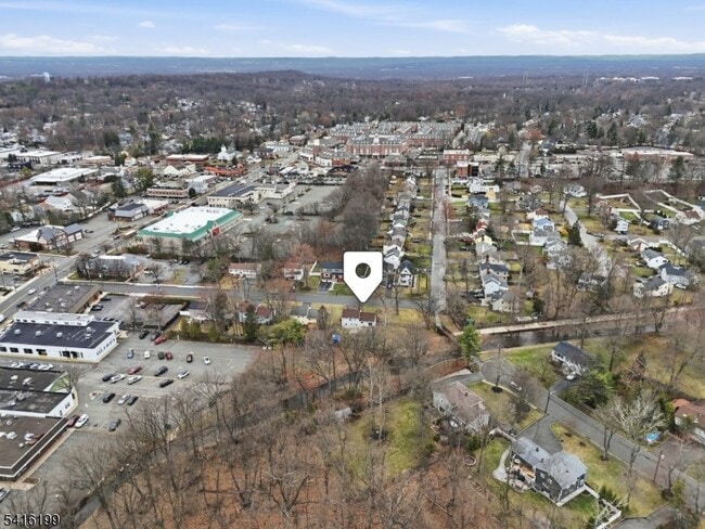 Building Photo - 30 Arden Rd