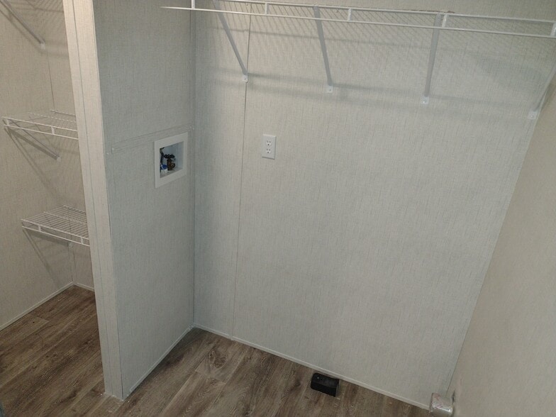 Building Photo - 39784 S Thibodeaux Rd