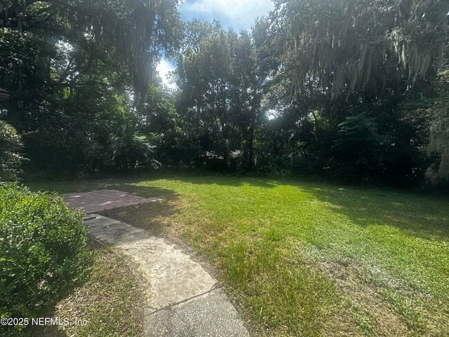 Building Photo - 1834 Rankin Dr
