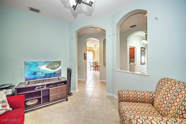Building Photo - 10577 Avila Cir