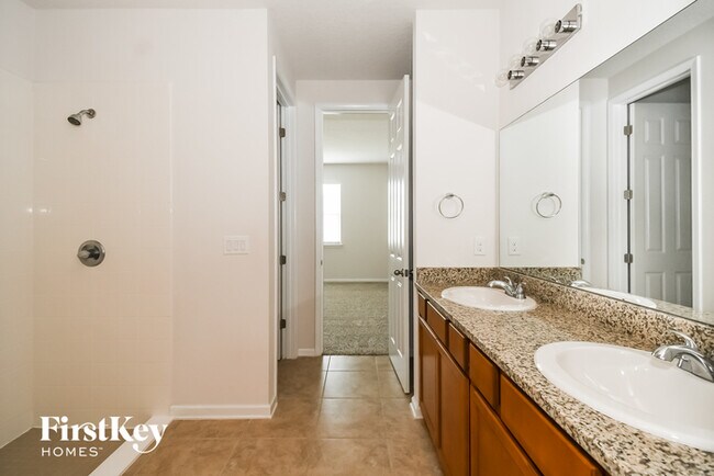 Building Photo - 95509 Hanover Ct