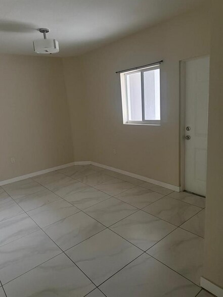 Building Photo - 11585 NW 36th St