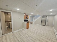 Unit 304 2BD Plus office - 2 Floors - The Village at 82 Main