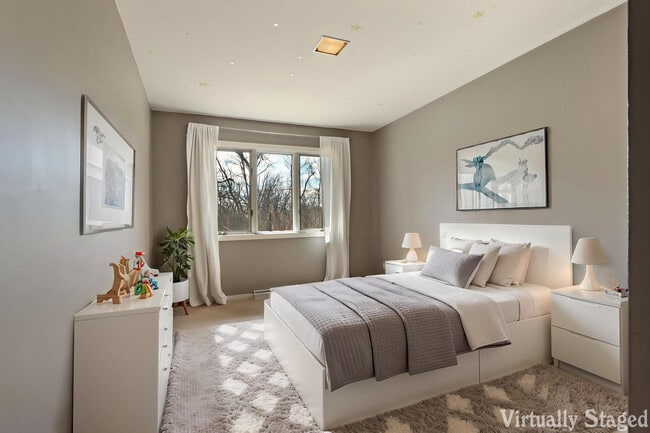 Building Photo - 6147 Taylor Ave