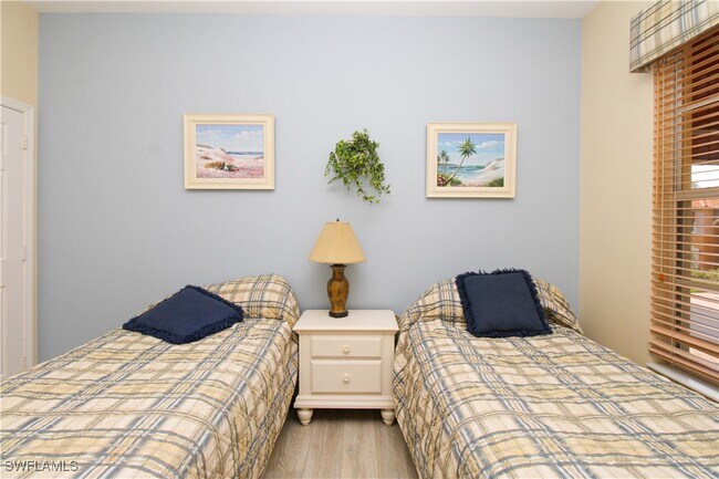 Building Photo - 12240 Toscana Way