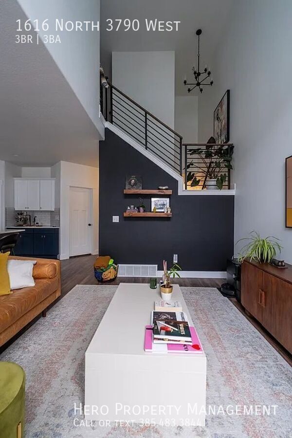 Building Photo - 1616 N 3790 W