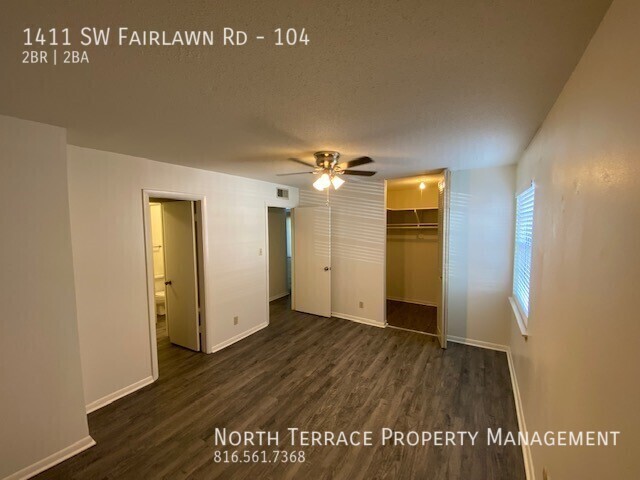 Building Photo - Renovated 2BR in Southwest Topeka