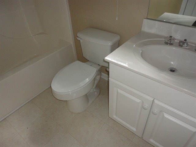 Building Photo - 142 Candle Ln