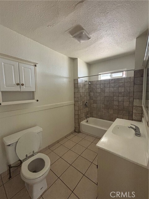 Building Photo - 4793 Grove Ave