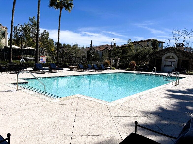 Building Photo - 44005 Arcadia Ct