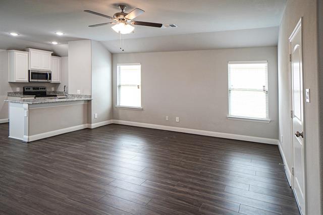 Building Photo - 1420 Brindle Dr