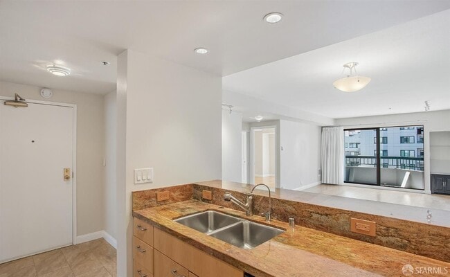 Building Photo - 601 Van Ness Ave