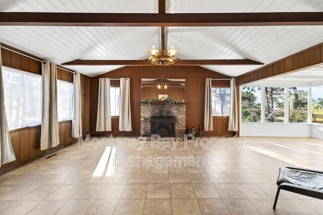 Building Photo - 24736 Dolores St