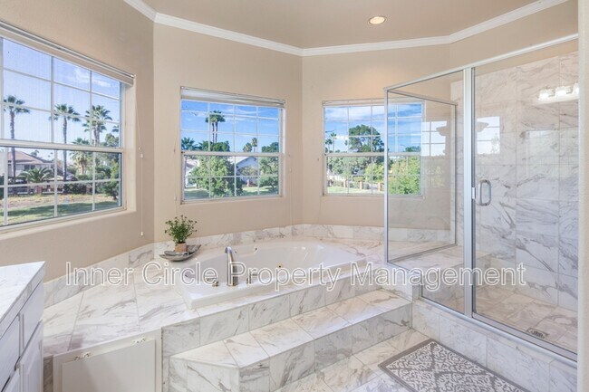 Building Photo - 5771 Gateway Ct