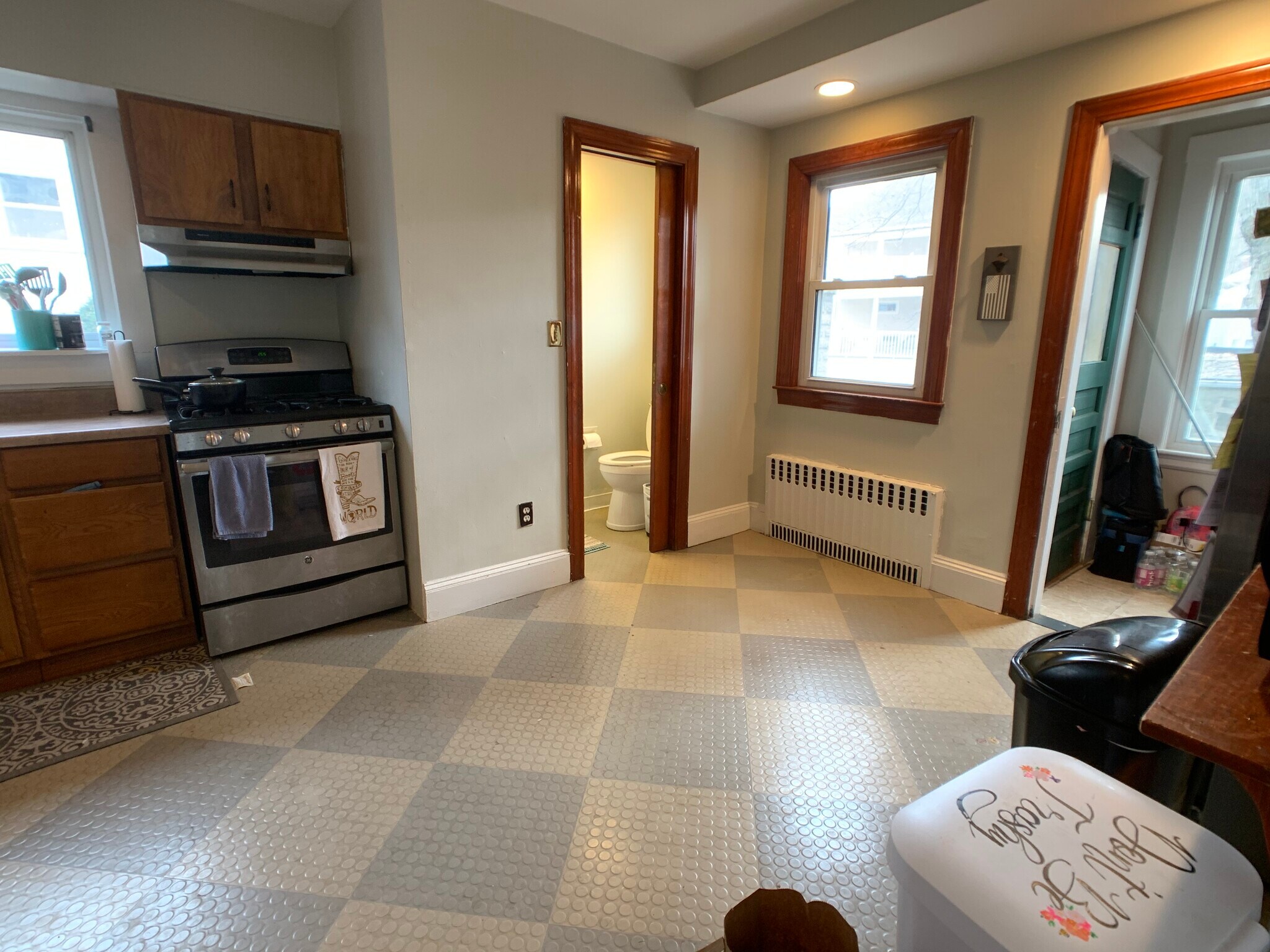 Building Photo - 204 Chiswick Rd