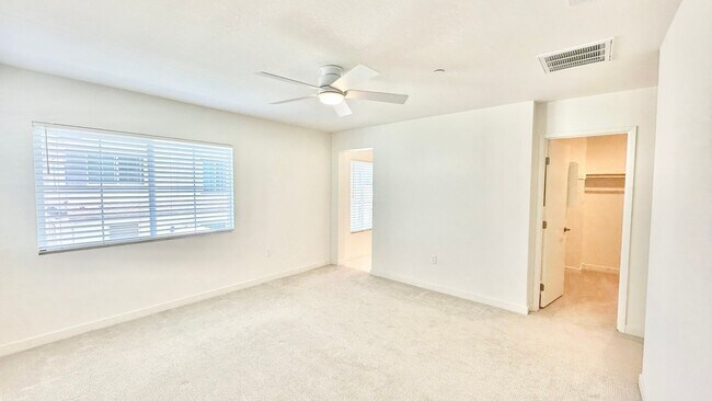 Building Photo - Beautiful, Newer Construction Home in Desi...