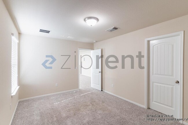 Building Photo - 1700 Atlantica St