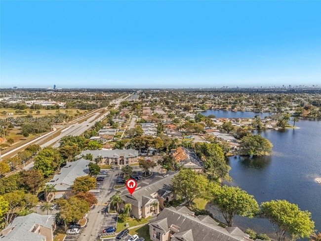 Building Photo - 2331 NW 96th Terrace