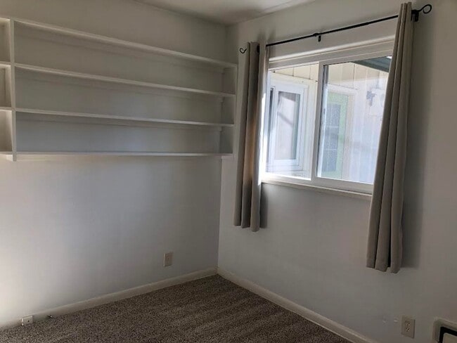 Building Photo - Charming 4 Bd, 2 Ba, Ranch Home in D-12 School District, close to Downtown, Trails and Ft. Carson