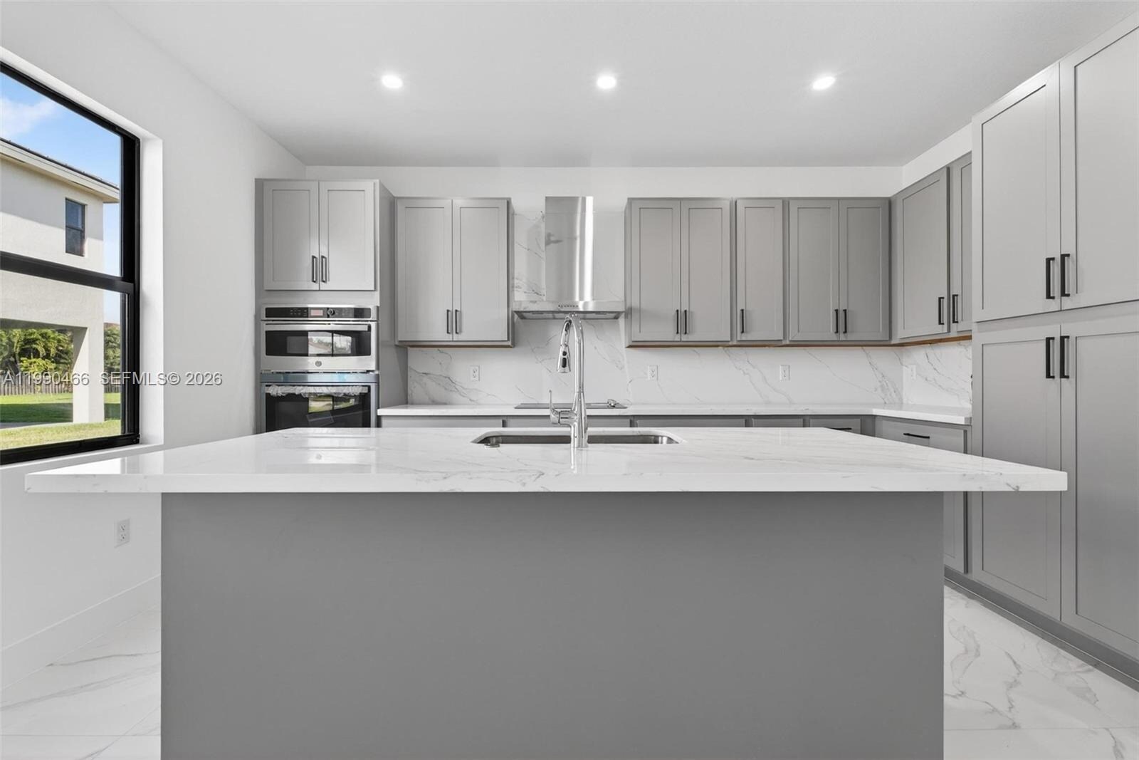 Building Photo - 15441 SW 20th Ln
