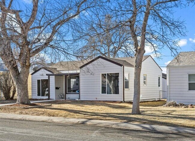 Building Photo - 4379 S Washington St