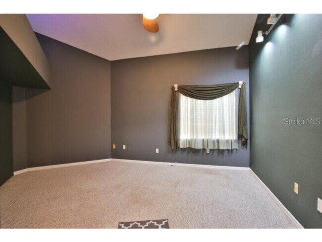 Building Photo - 4700 Tivoli Ave