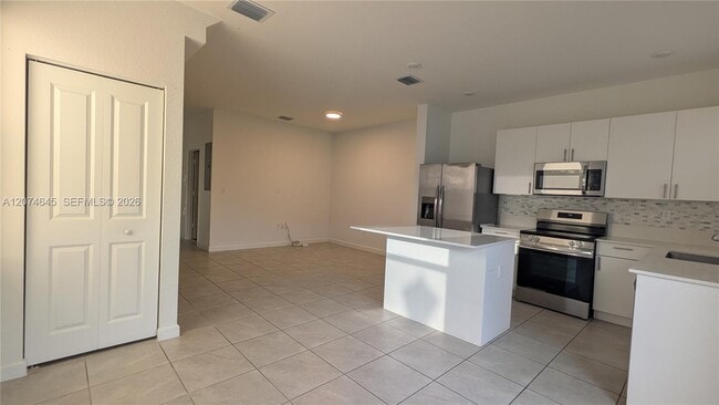 Building Photo - 16286 SW 292nd St