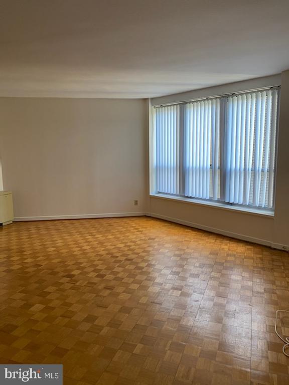 Building Photo - 224 W Rittenhouse Square