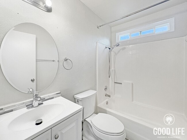 Building Photo - Renovated San Marcos Home with Fruit Trees & Large Yard