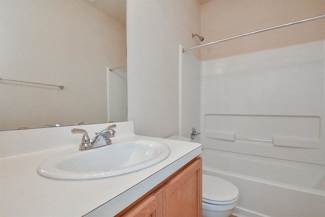 Building Photo - 6127 Carver Pines Dr