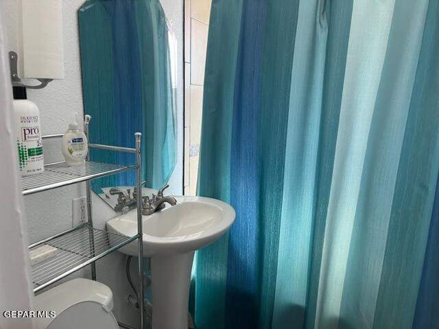 Building Photo - 6420 Cheyenne Trail