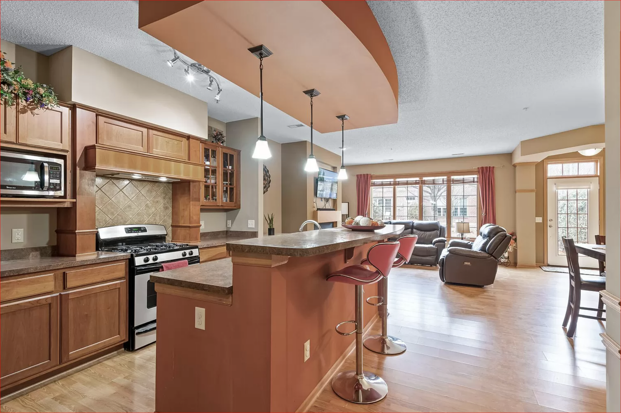 Kitchen - 12450 Flanders Ct NE
